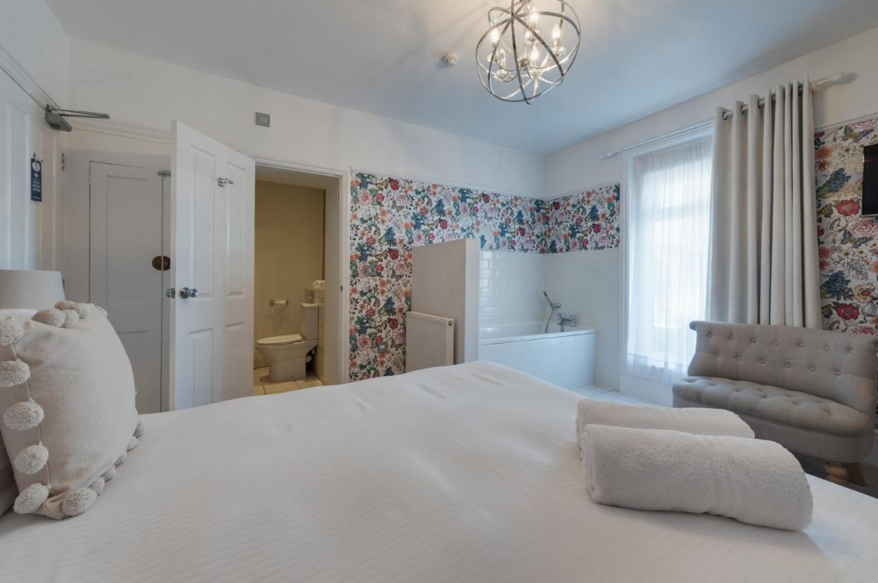 Stattons Boutique Hotel & Restaurant Portsmouth Buitenkant foto