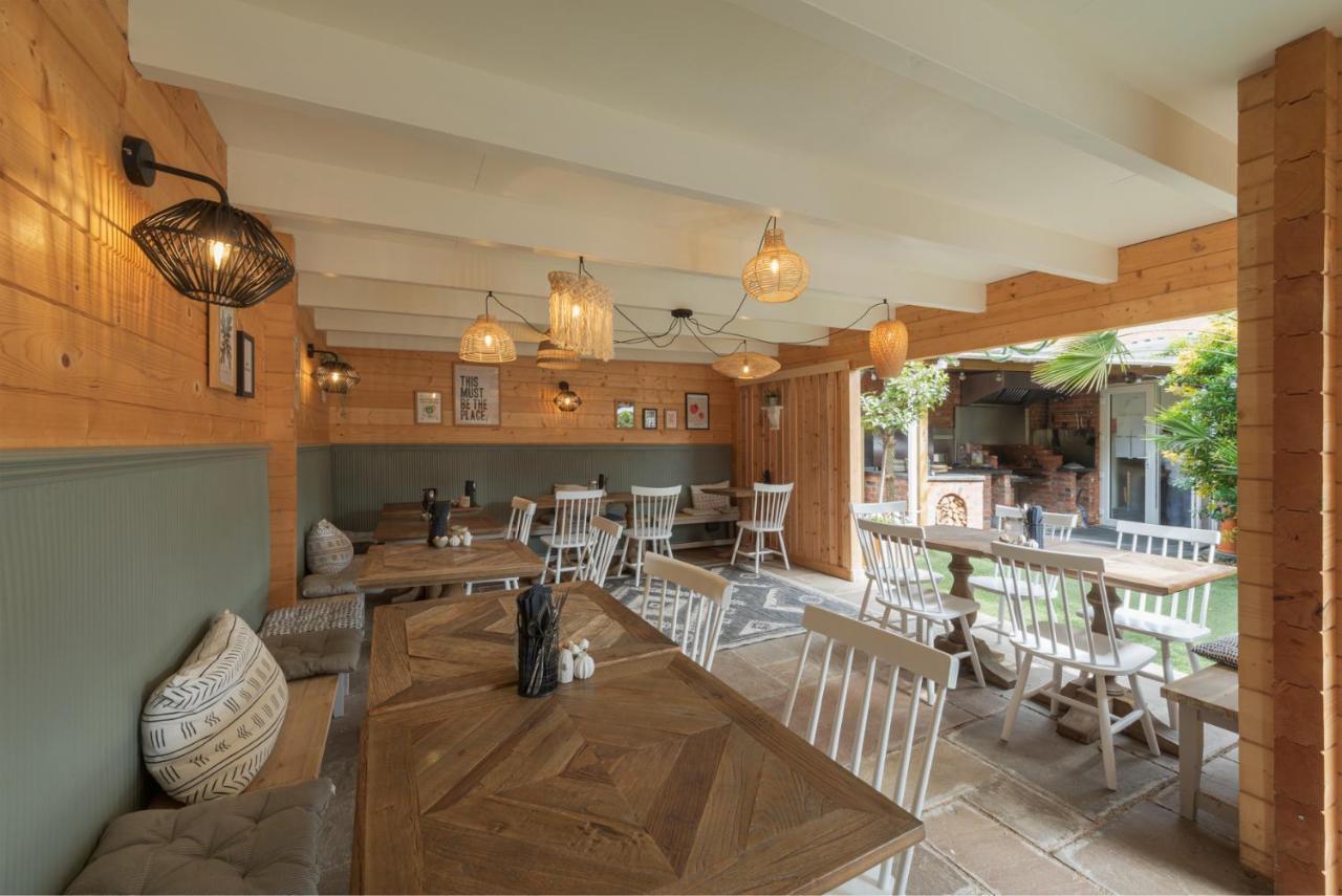 Stattons Boutique Hotel & Restaurant Portsmouth Buitenkant foto