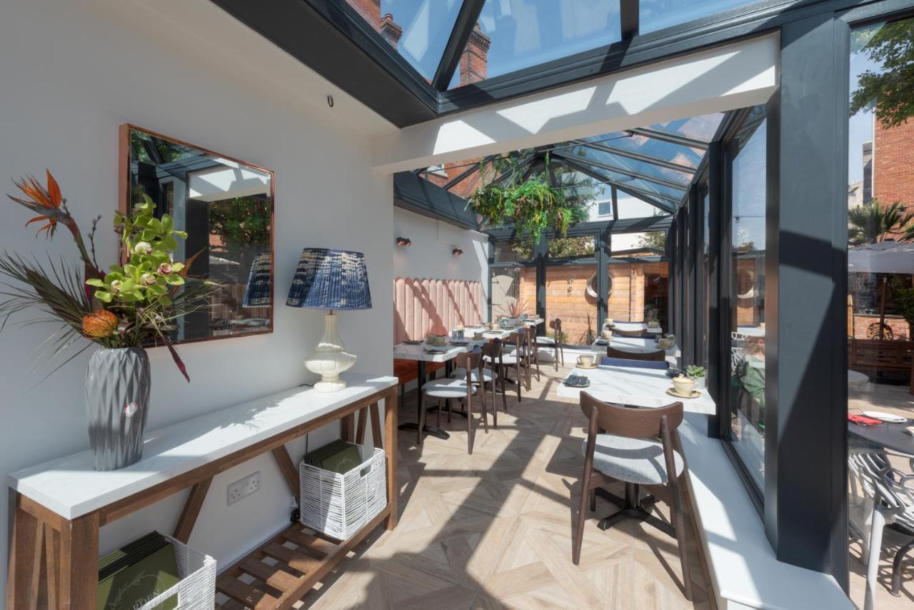 Stattons Boutique Hotel & Restaurant Portsmouth Buitenkant foto